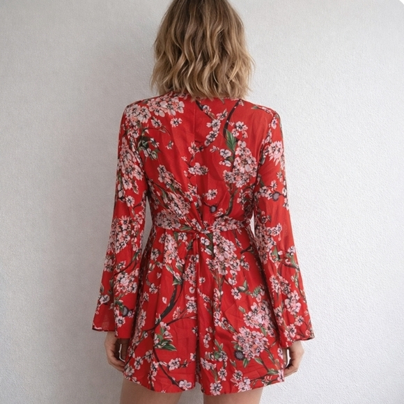 Boohoo | Red Floral Romantic Bell Sleeves Mini Dress NWT - Picture 2 of 8
